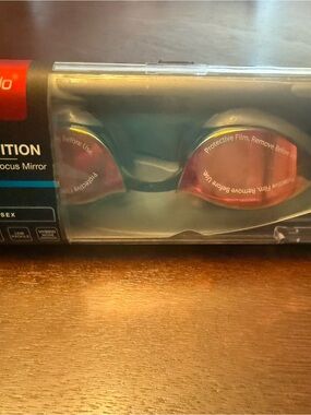 Speedo Fastskin Pure Focus Mirrored Goggles, Black/Red NEW